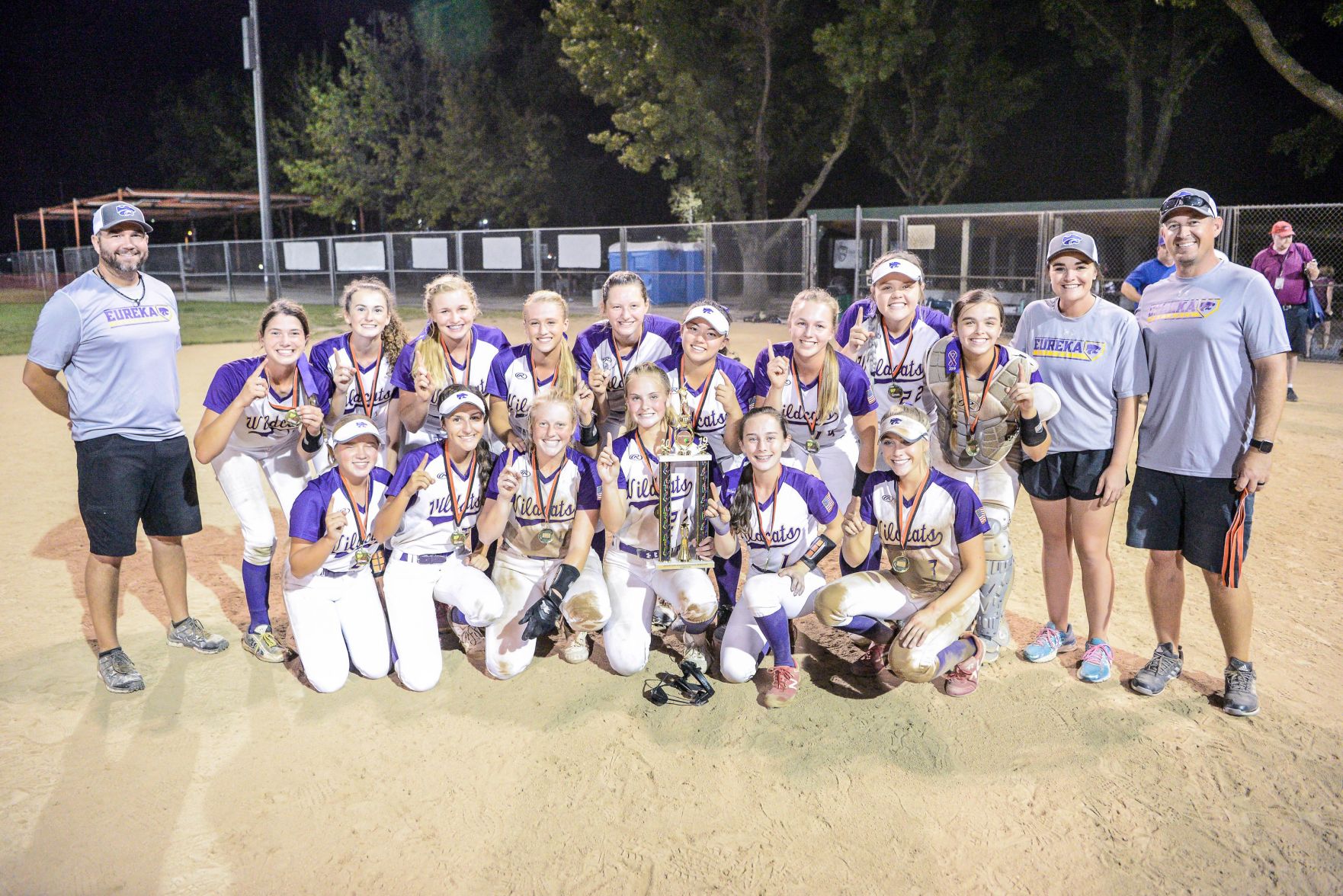 9/18/19 - Suburban Softball Tournament final - Holt vs Eureka